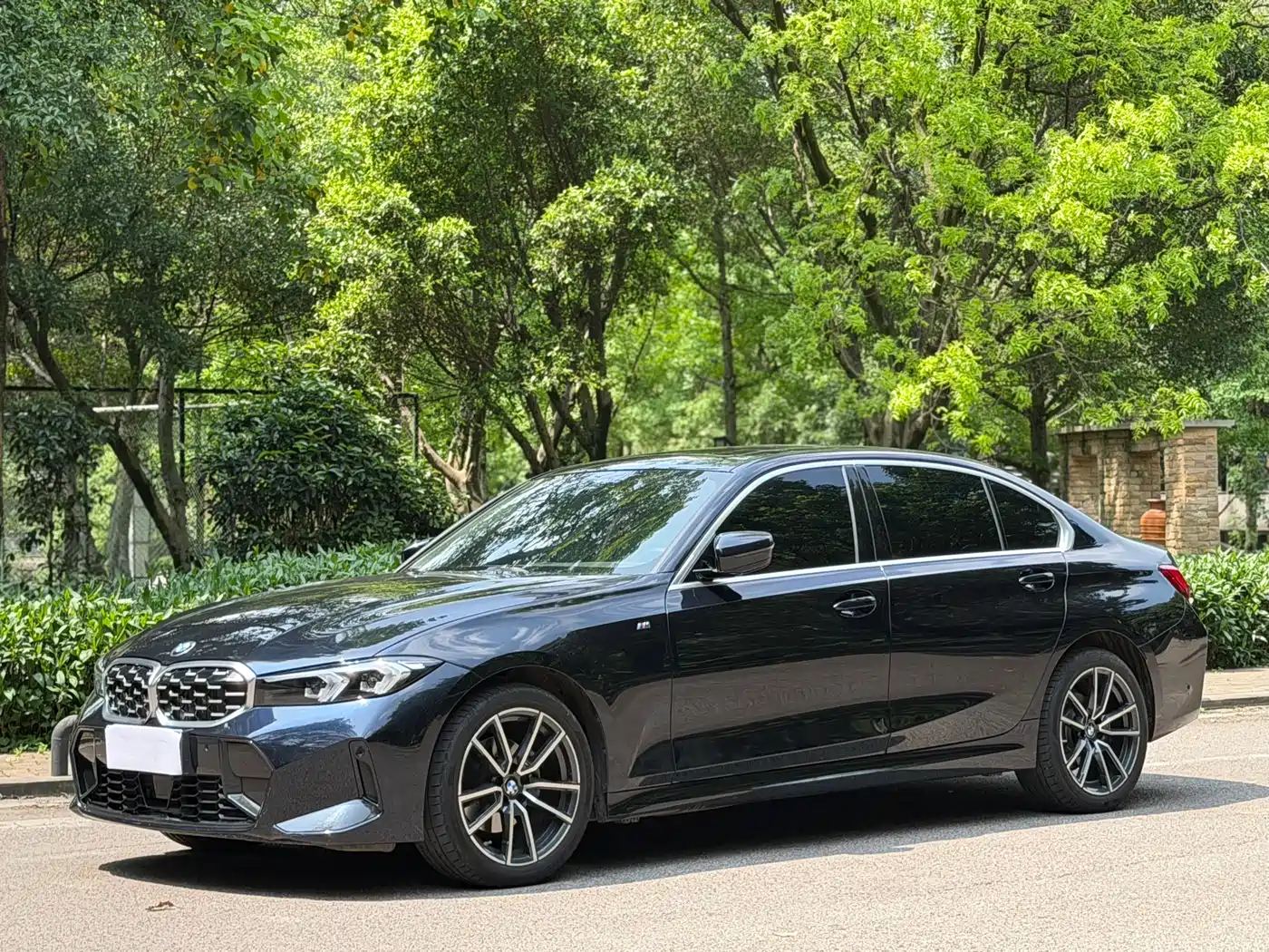 BMW 3 Series 2025 325Li M Sport Package