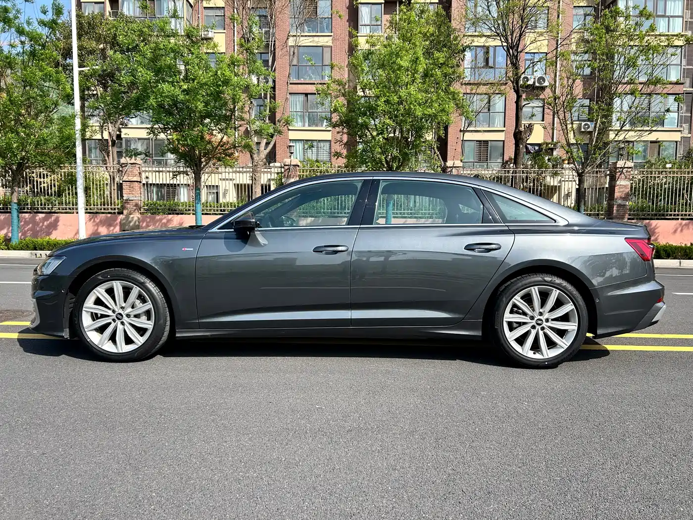 Audi A6L 2024 45 TFSI Premium Dynamic фото 8