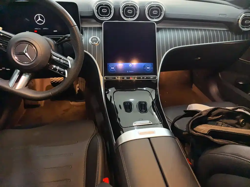 Mercedes-Benz C-Class 2024 C 260 L Sport фото 5