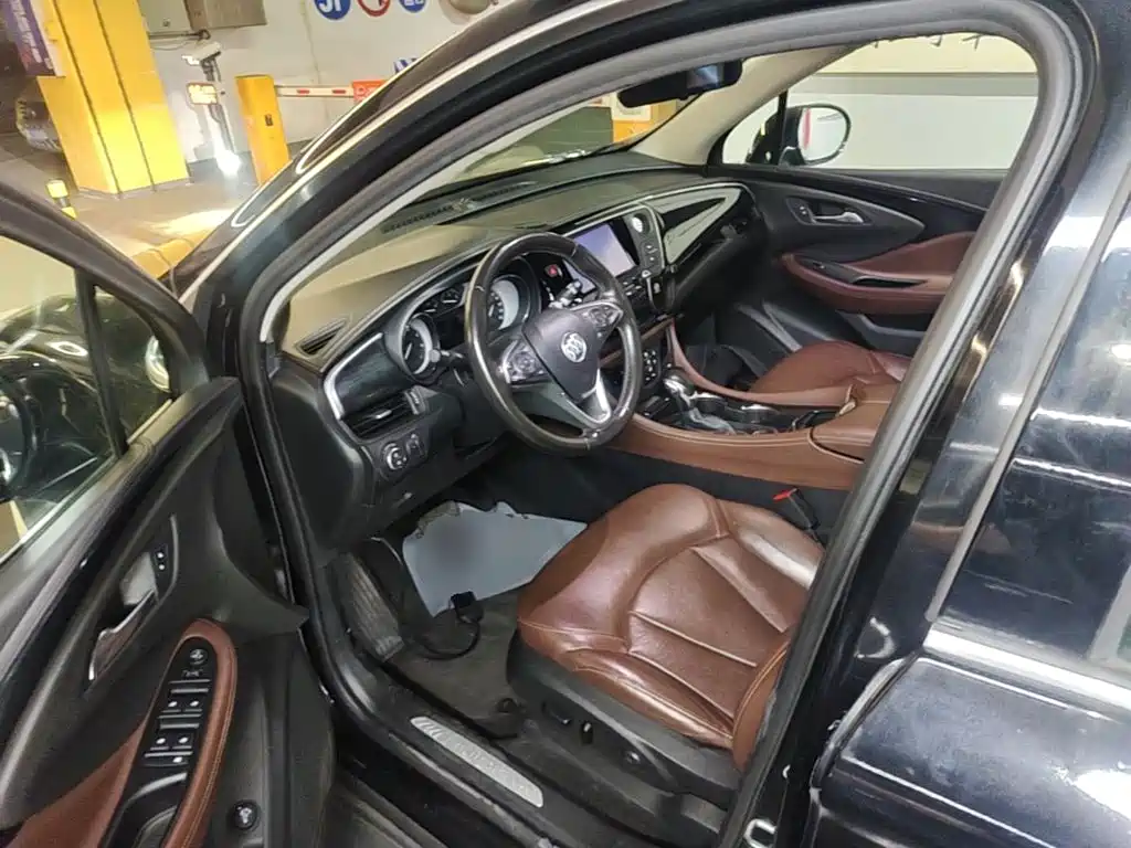 Фото 16 - Buick Envision Plus