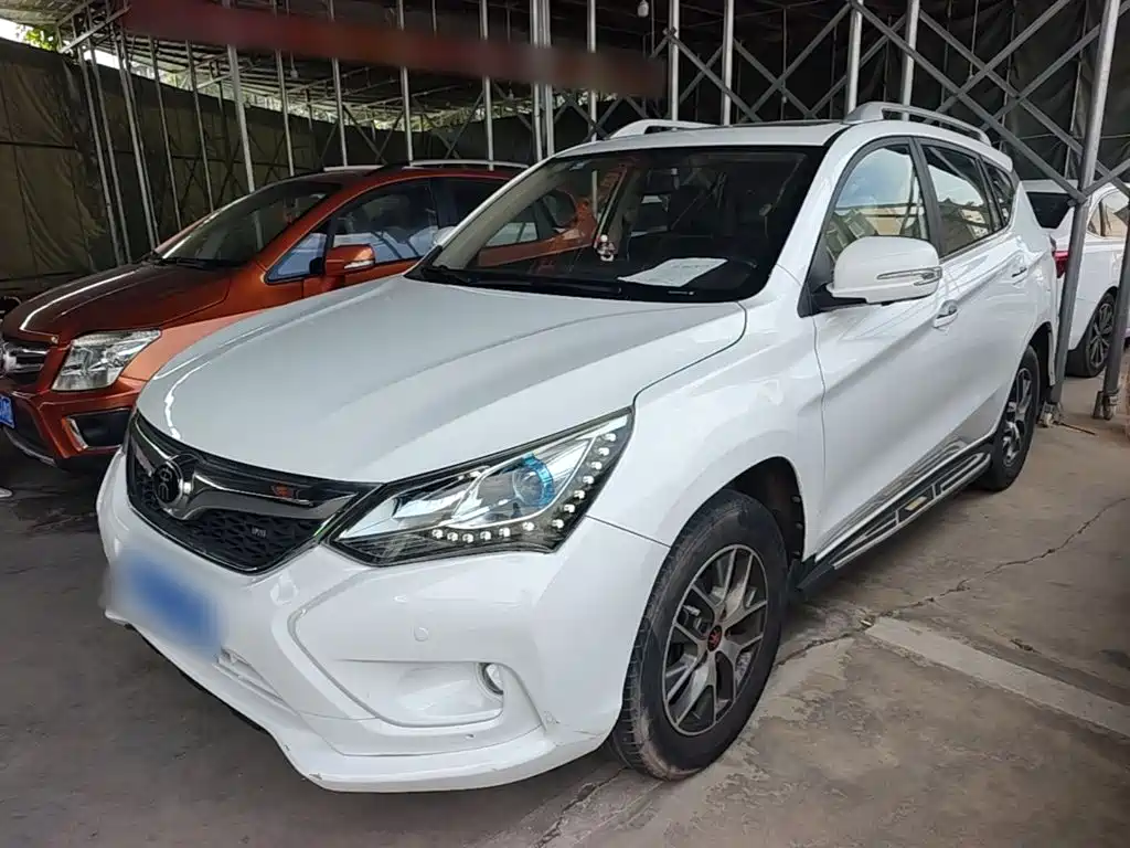 BYD Song 2017 2016 Unrivaled Edition 1.5TI Manual Elite Edition