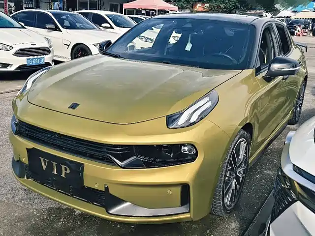 Lynk & Co 03 03+ 2.0TD, автомат, Hunt Wind