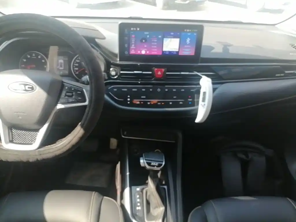 JAC Refine S4 2020 2020 1.5T CVT Surpass