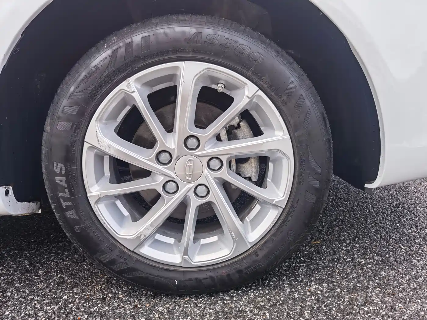 GEELY AUTOMOBILE EMGRAND