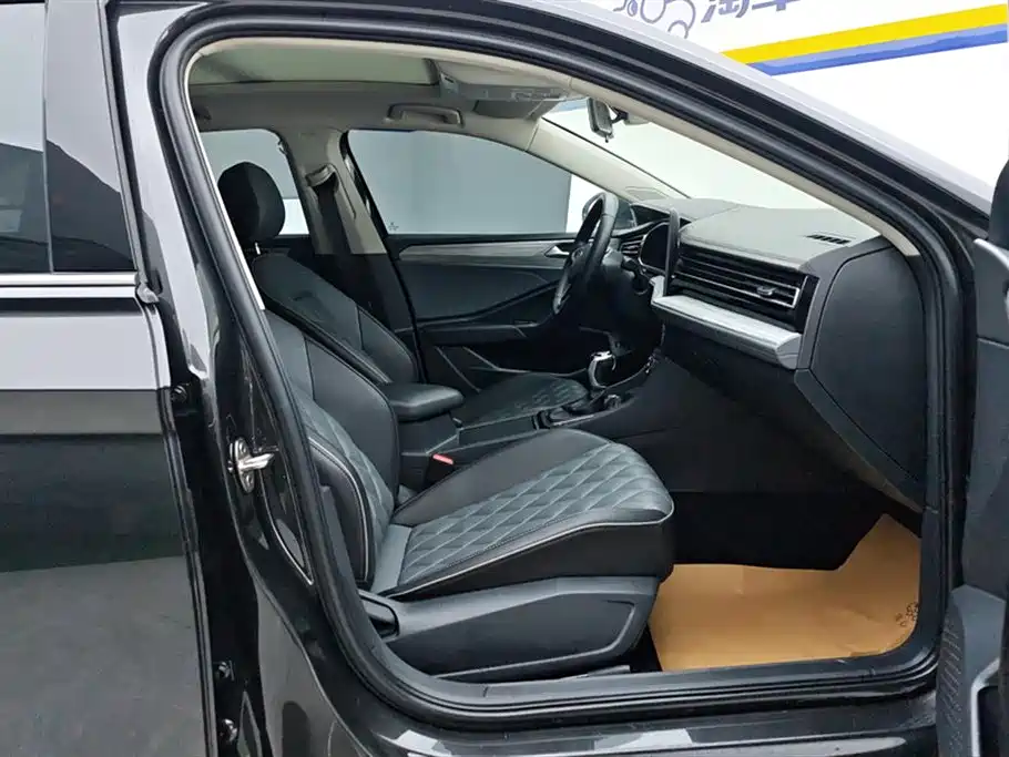 Volkswagen Sagitar 2024 300TSI DSG Surpass Edition фото 8