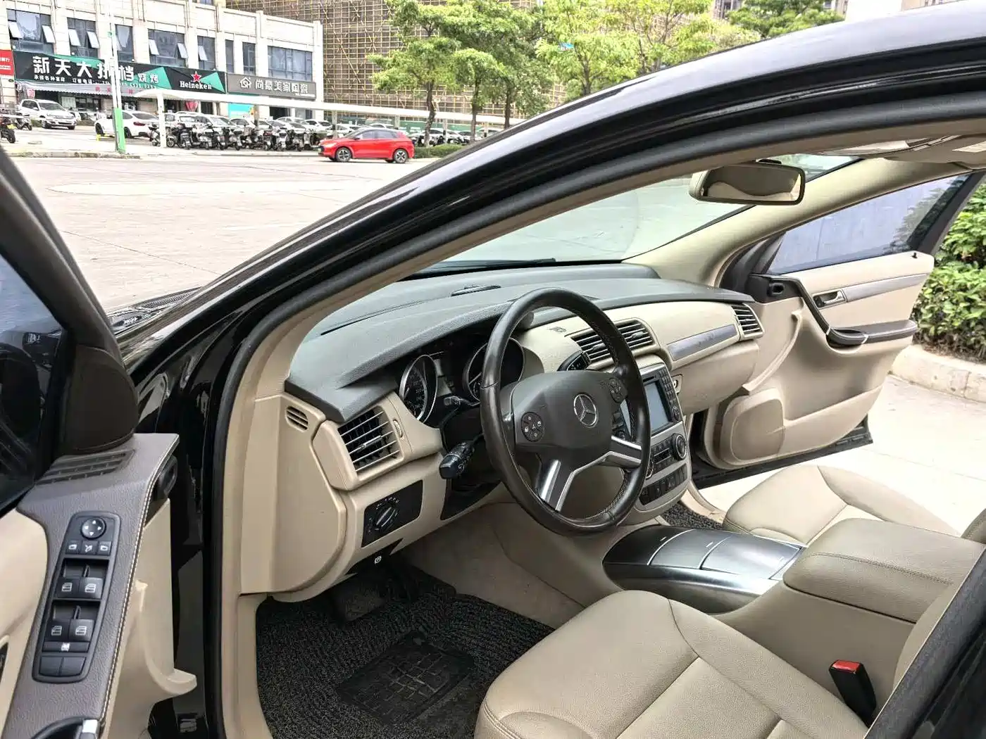 Mercedes-Benz R-Class 2011 R 300 L Business Class фото 9