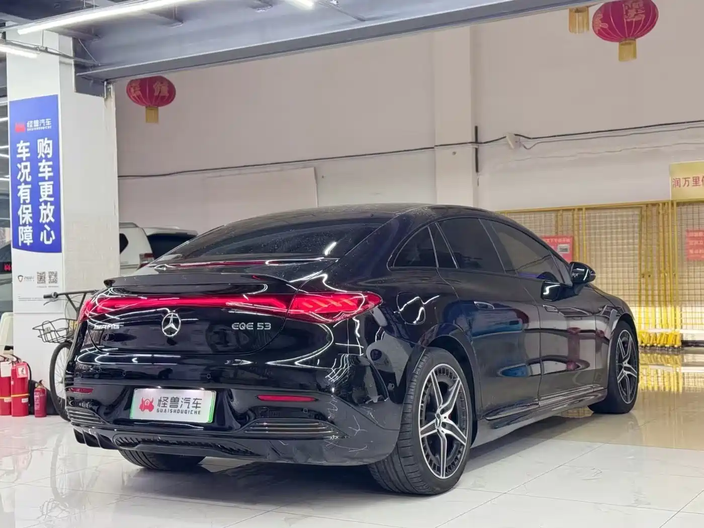 MERCEDES-BENZ EQE AMG