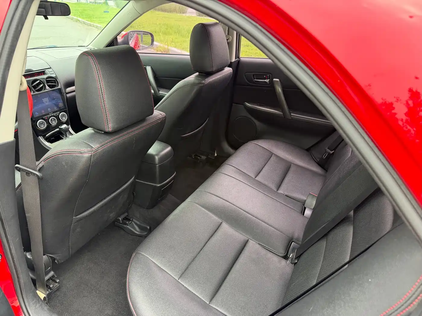 Фото 8 - Mazda 6