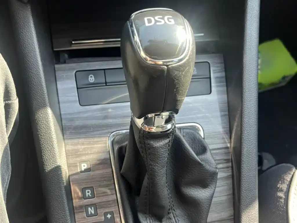 Škoda Octavia 2017 TSI280 DSG ZhiXing фото 2