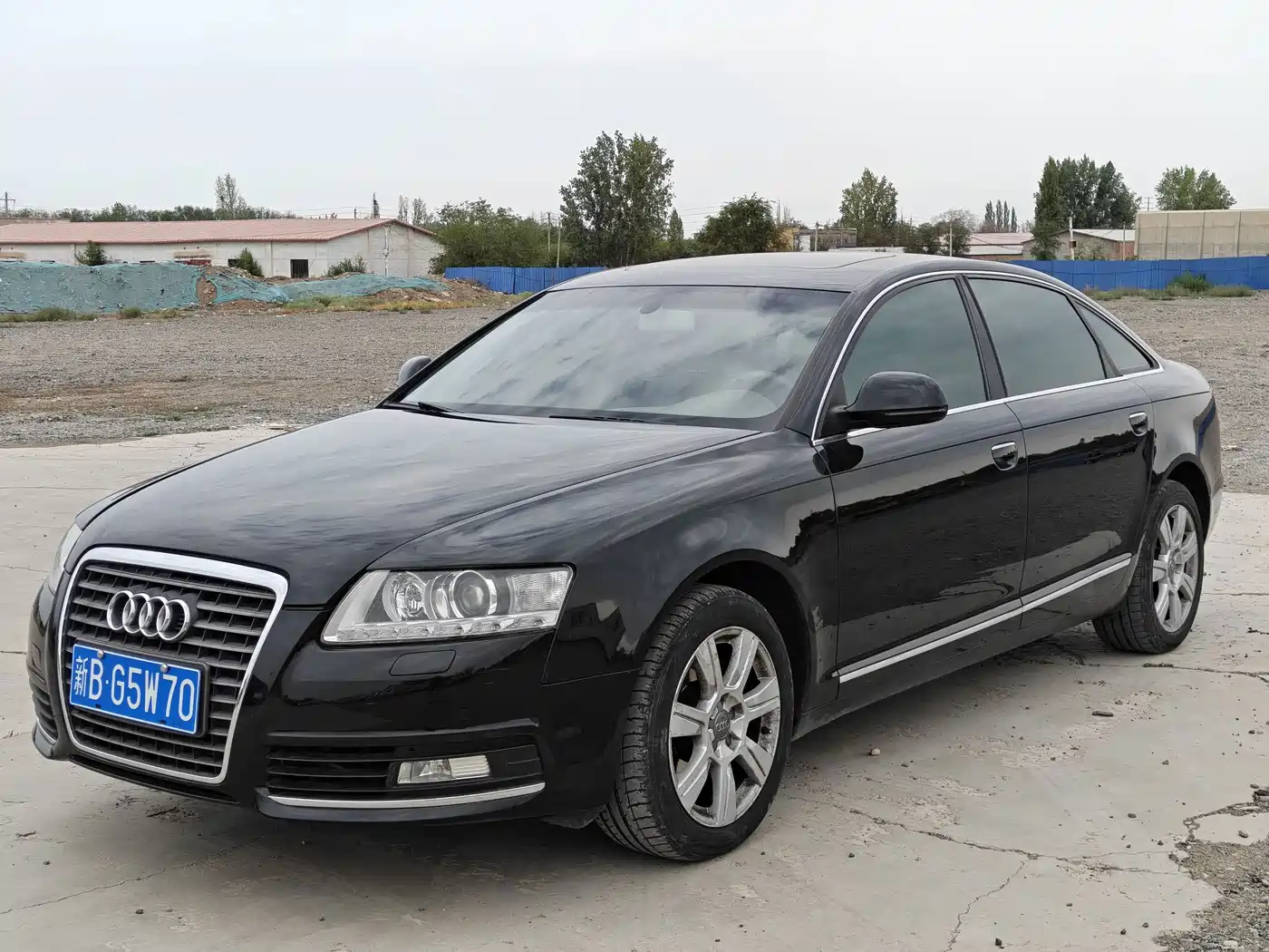 Photo 1 - Audi A6L