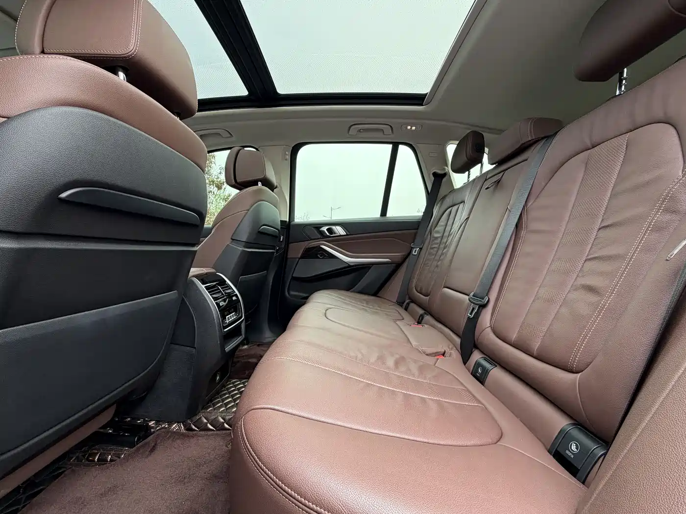 BMW X5 (Import) 2020 xDrive40i Premium M Sport Package фото 6