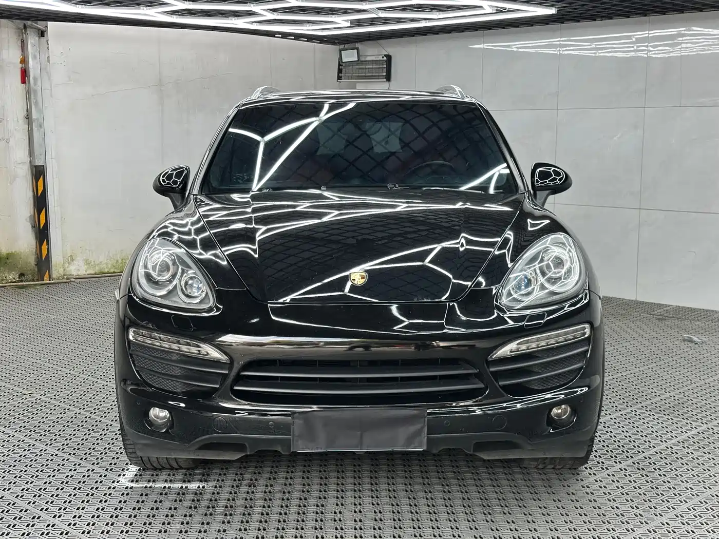 Porsche Cayenne 2011 Cayenne S 4.8L фото 2