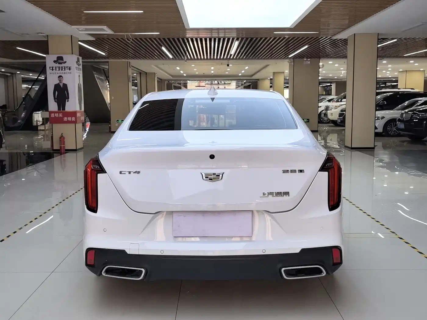 CADILLAC CT4
