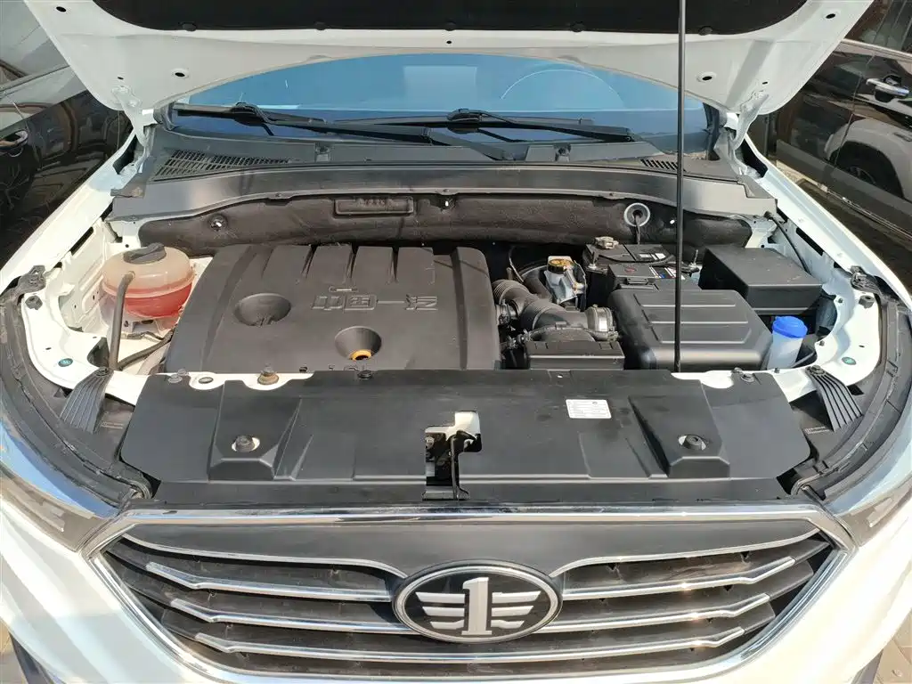 Besturn X40 2019 2019 1.6L Manual Luxury Type China V
