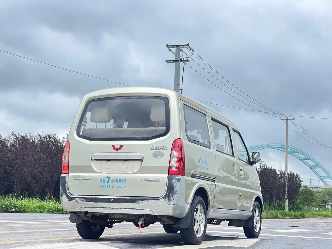 Wuling Motors Wuling Rongguang 2013 2012 1.5L Comfort