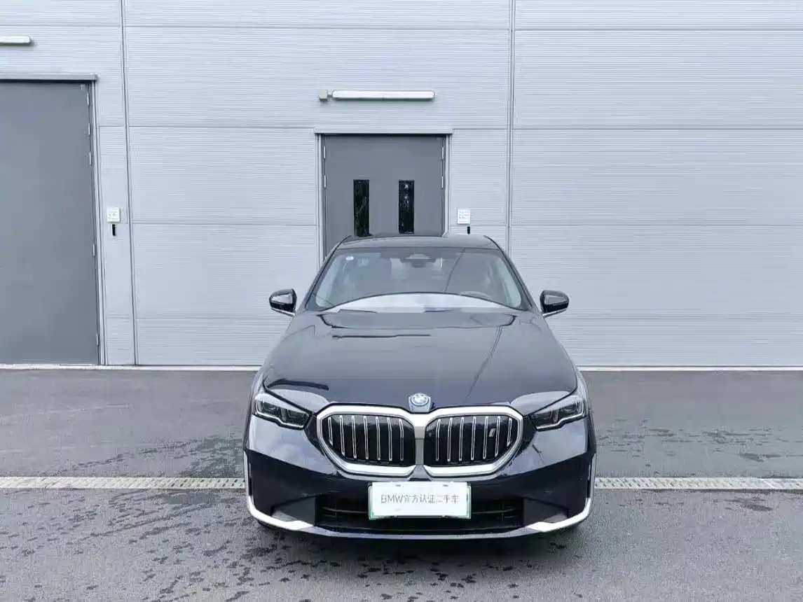 BMW i5 2026 2024 eDrive 35L Premium Luxury Package