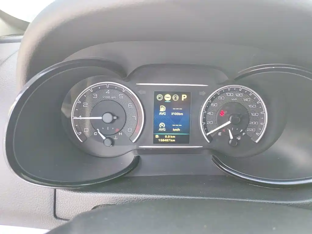 Dongfeng Aeolus Dongfeng Fengshen AX7 2017 2016 2.0L Automatic Smart Comfort