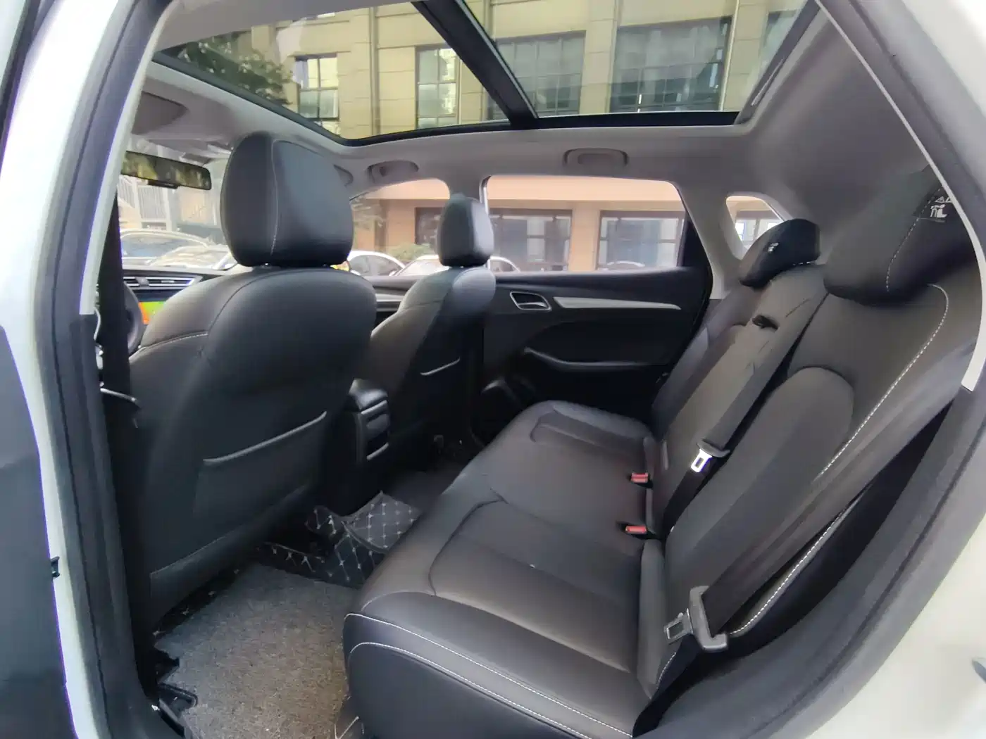 Roewe RX3 2018 2018 1.6L CVT Flagship