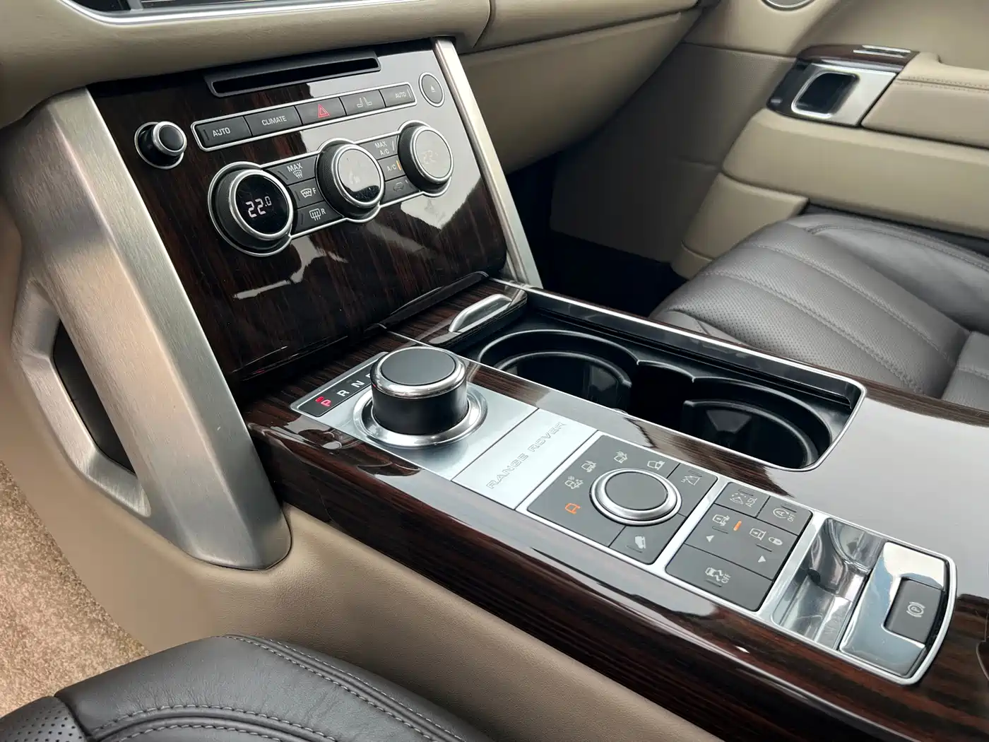 Land Rover Range Rover 2014 2014 3.0 SC V6 Vogue