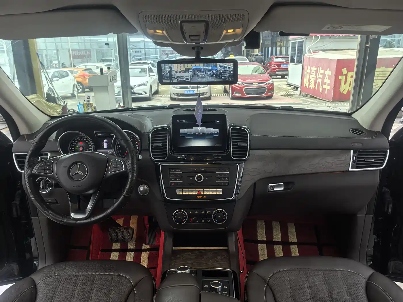 Mercedes-Benz GLE 2017 GLE 320 4MATIC Dynamic фото 10