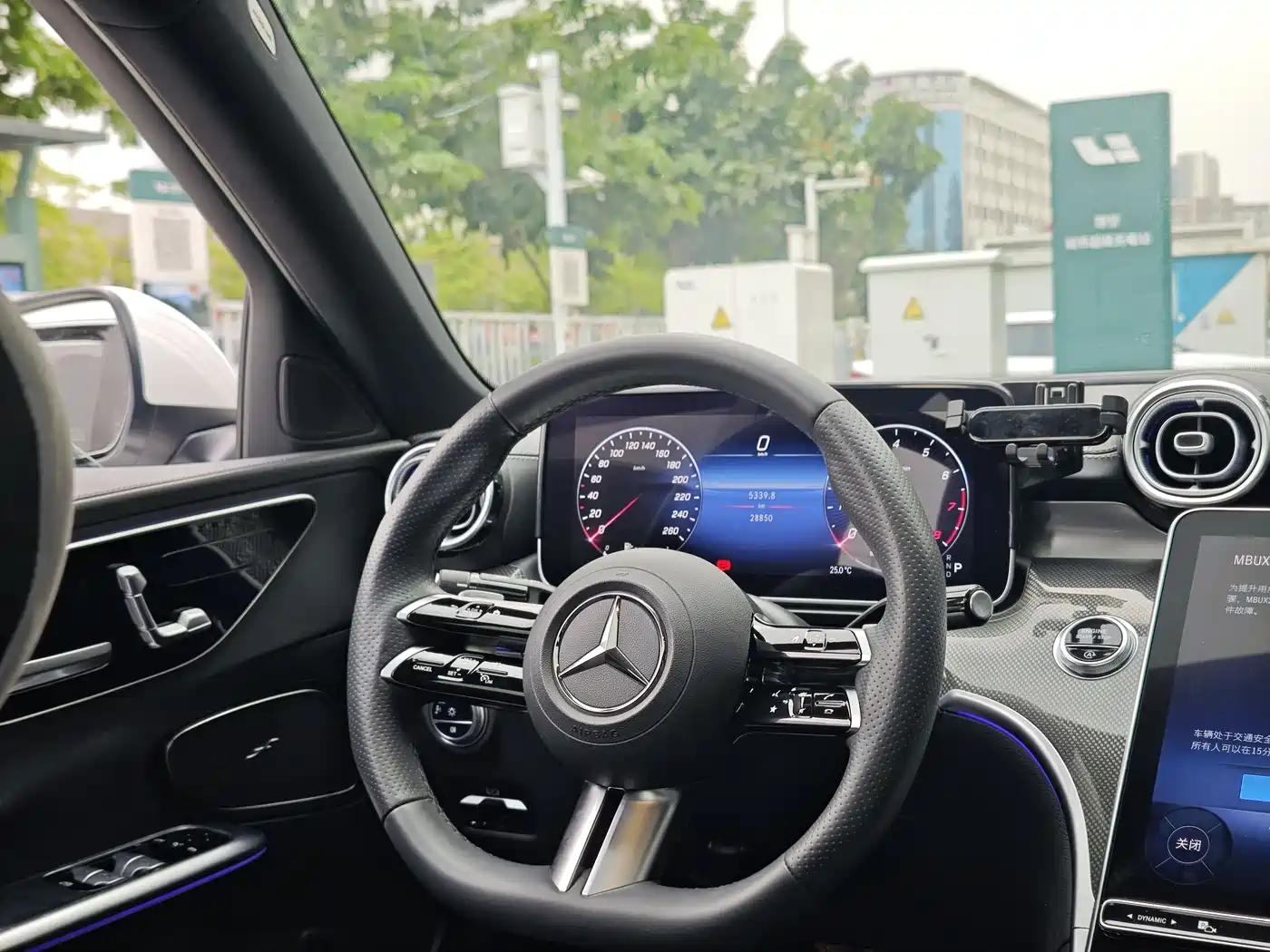 Mercedes-Benz C-Class 2023 Facelift II C 260 L Sport Edition фото 21