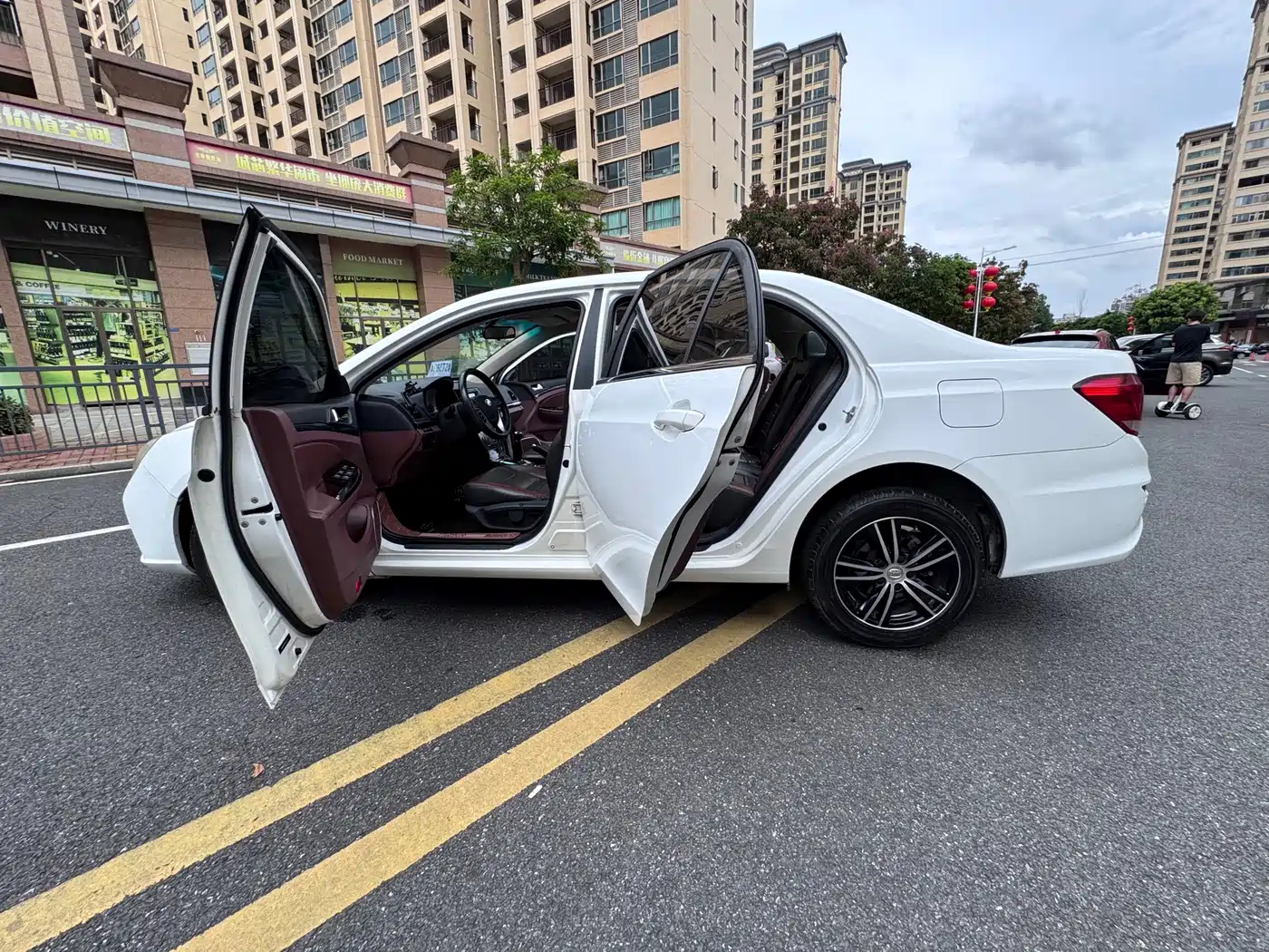 BYD Surui 2015 2015 1.5L Manual Luxury