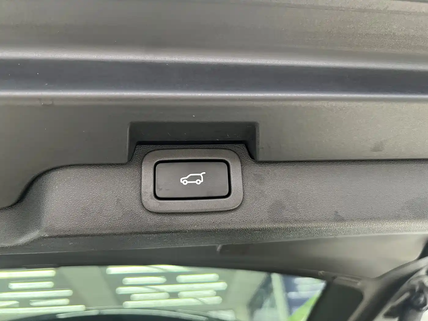 Land Rover Discovery 2018 2.0T SE фото 27