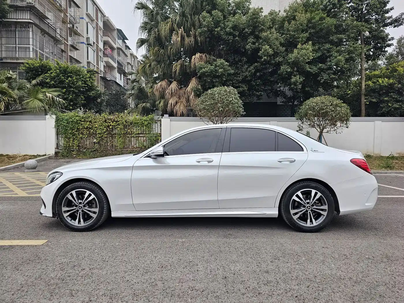 Mercedes-Benz C-Class 2018 C 200 L Sport Edition фото 8