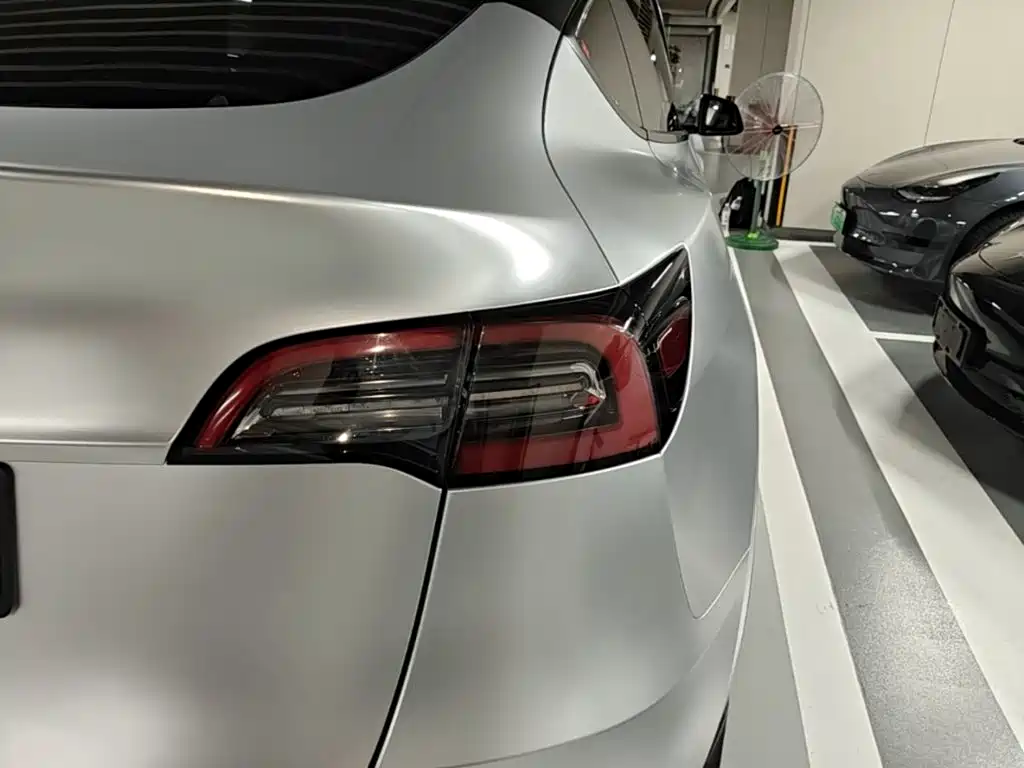 Фото 8 - Tesla Model Y