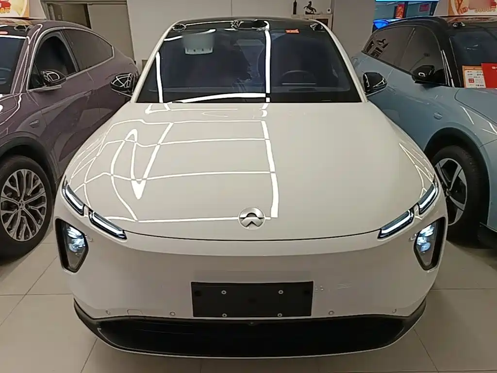 Фото 3 - NIO ES6