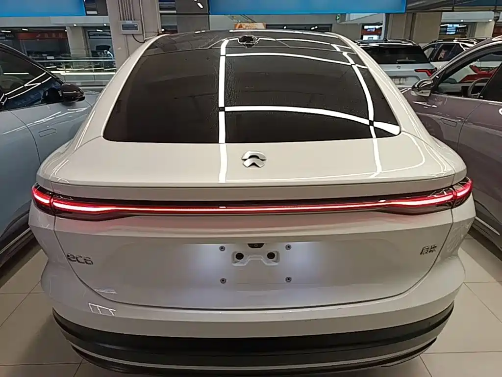 Фото 6 - NIO ES6