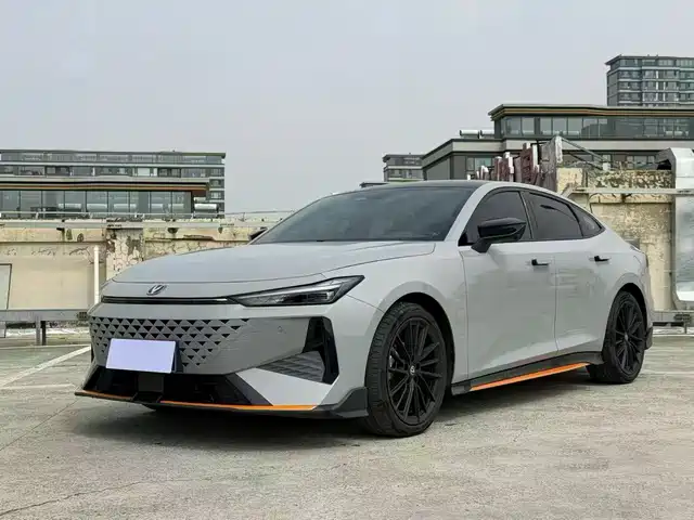 Changan UNI-V 2024 1.5T Deluxe Sport
