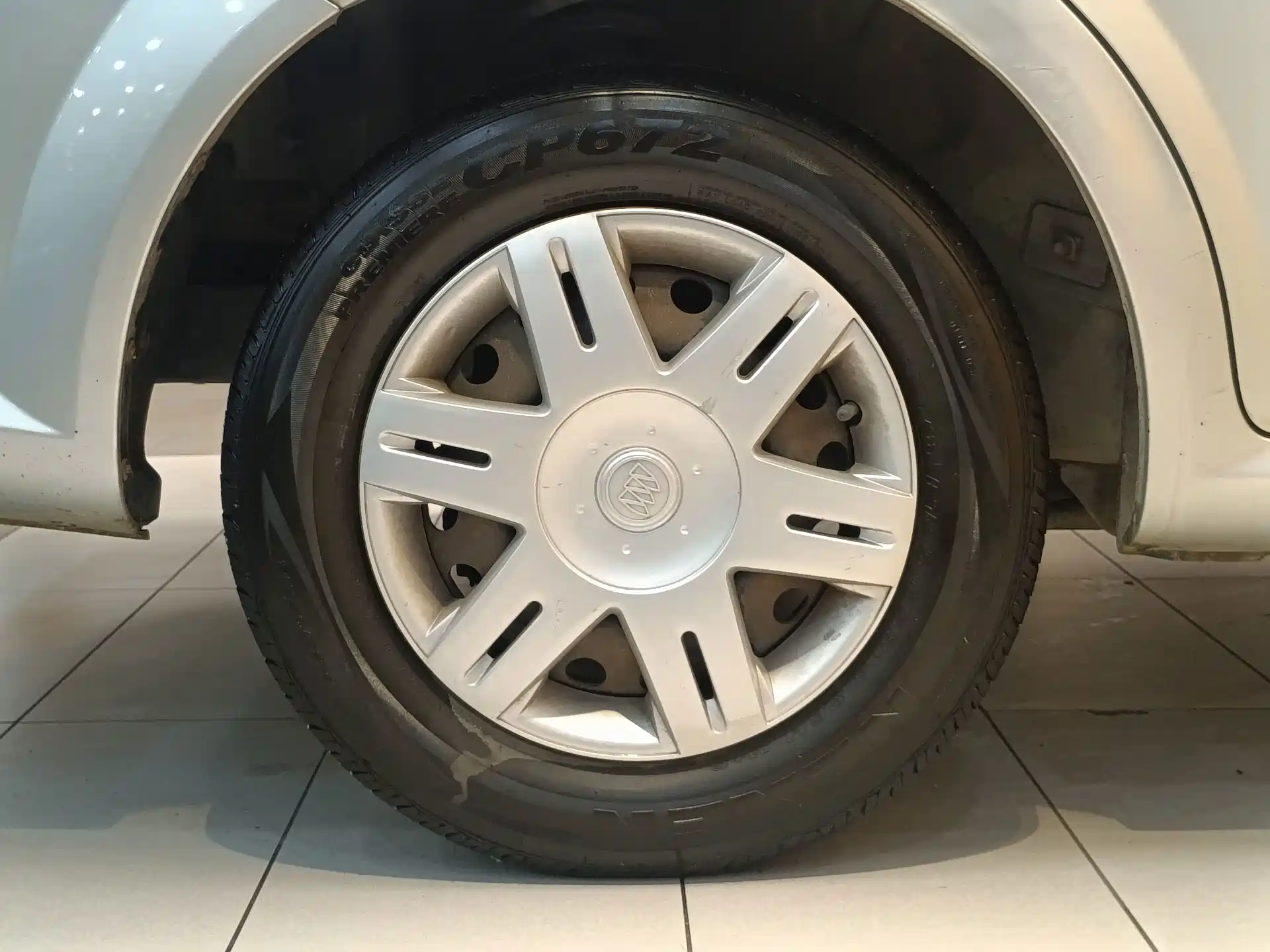 Фото 27 - Buick Excelle