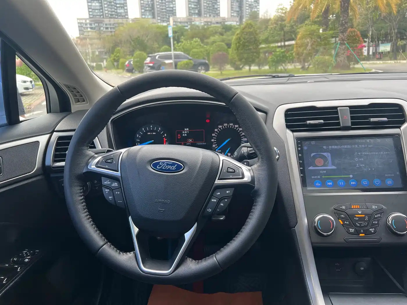 FORD MONDEO