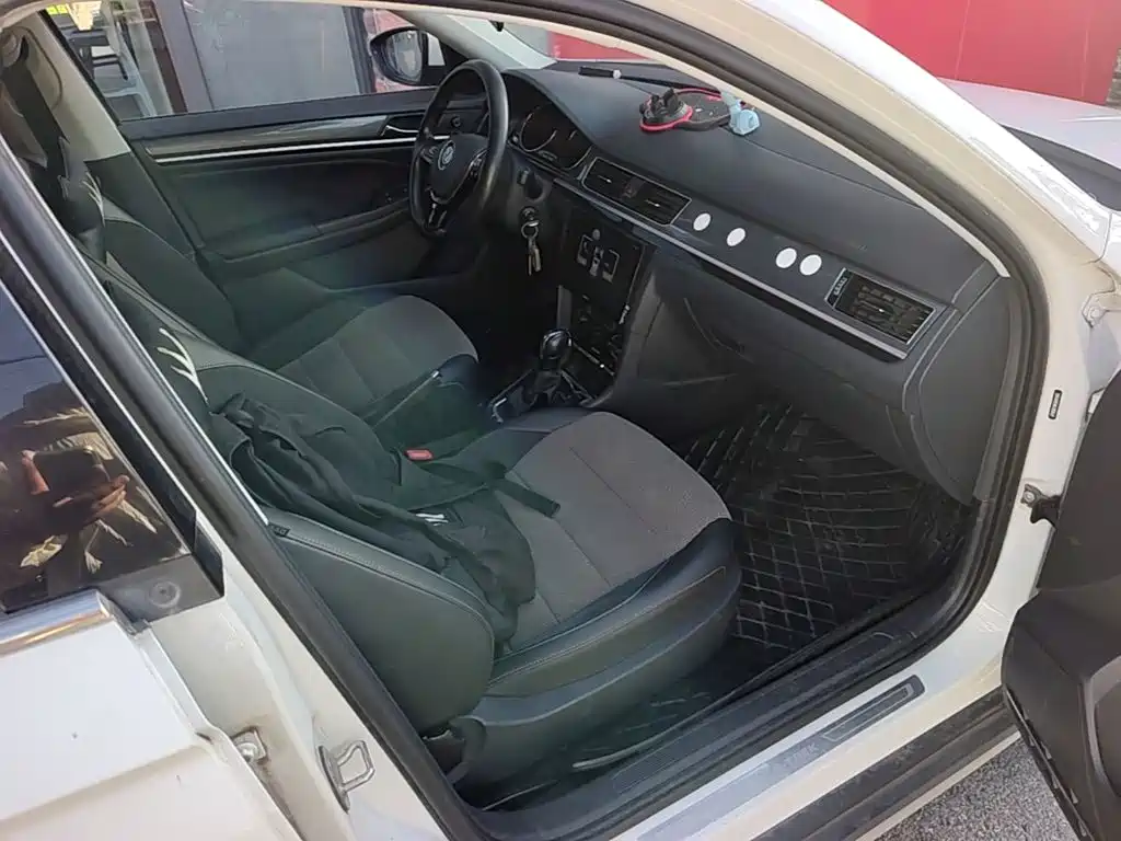 Volkswagen C-TREK 2018 2018 1.5L Automatic Comfort