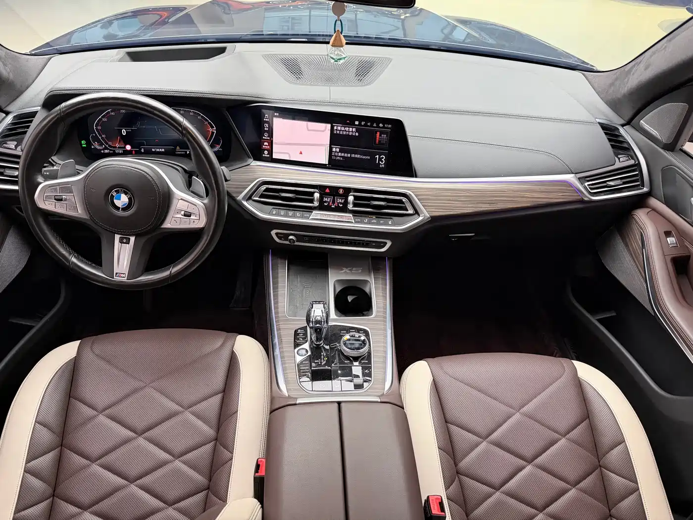 Photo 5 - BMW X5