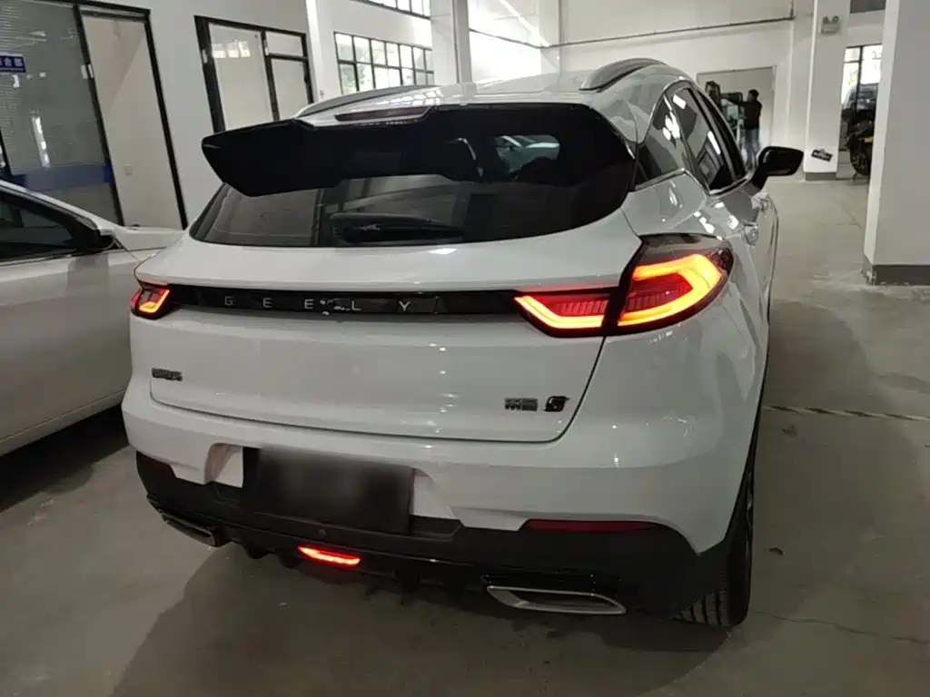 Geely Emgrand S 2022 2022 1.4T CVT Crossover Player
