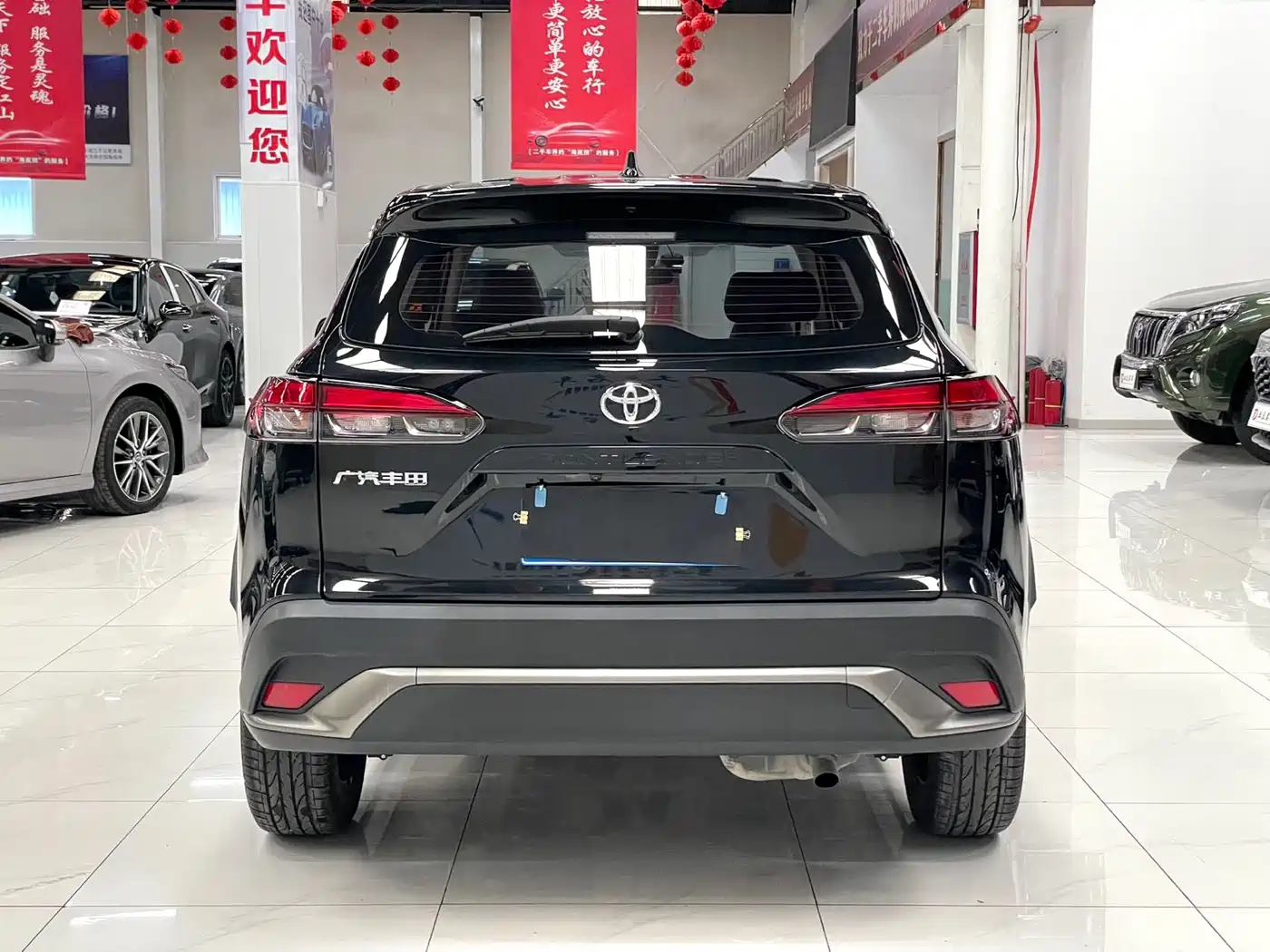 Toyota Frontlander 2022 2.0L CVT Luxury Edition фото 5