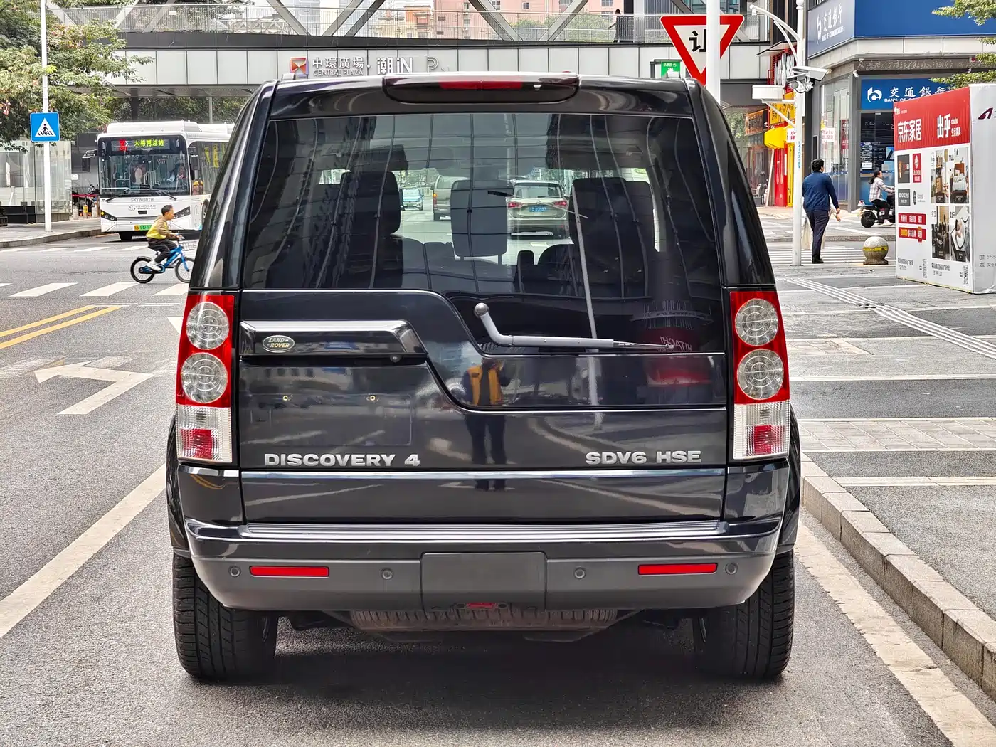 Land Rover Discovery 2012 3.0 SDV6 HSE Diesel фото 4