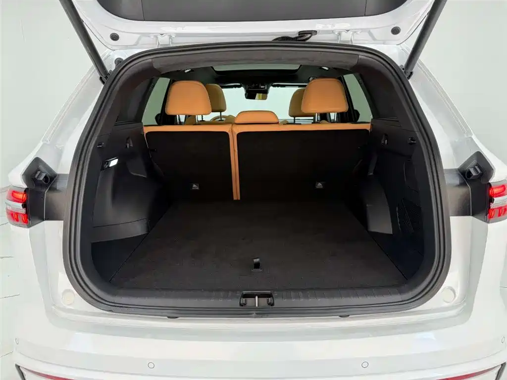 GEELY AUTOMOBILE XINGYUE L