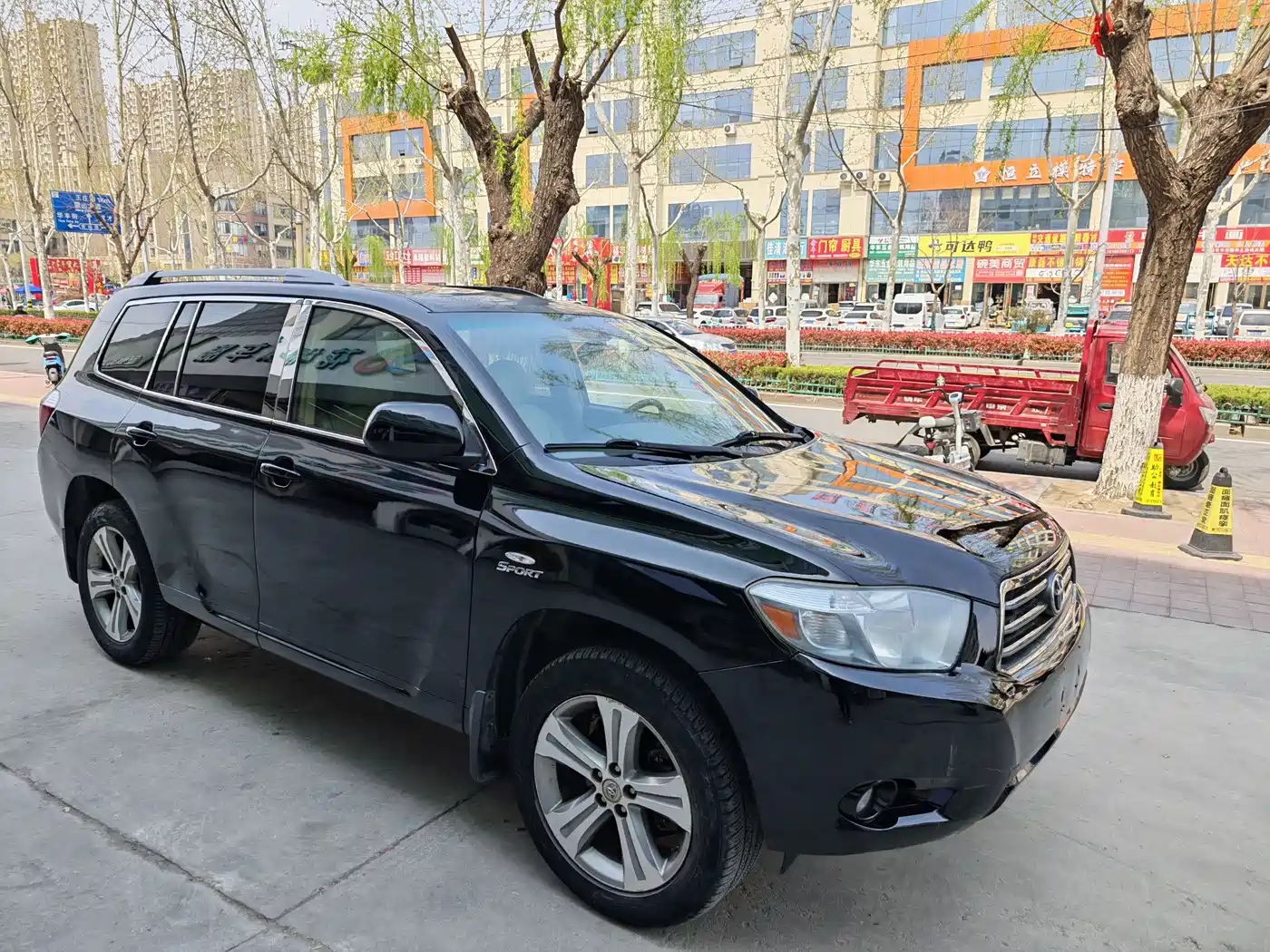Toyota Highlander 2011 2.7L 2WD 5-seat Elite фото 6