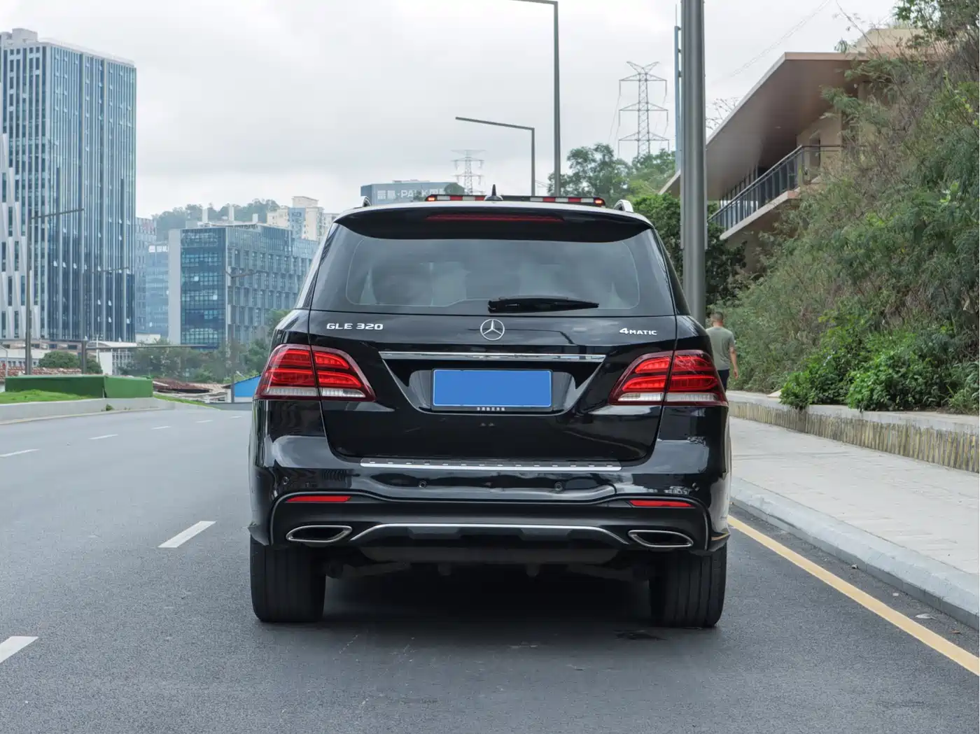 Mercedes-Benz GLE 2019 GLE 320 4MATIC Dynamic Ultimate Edition фото 18