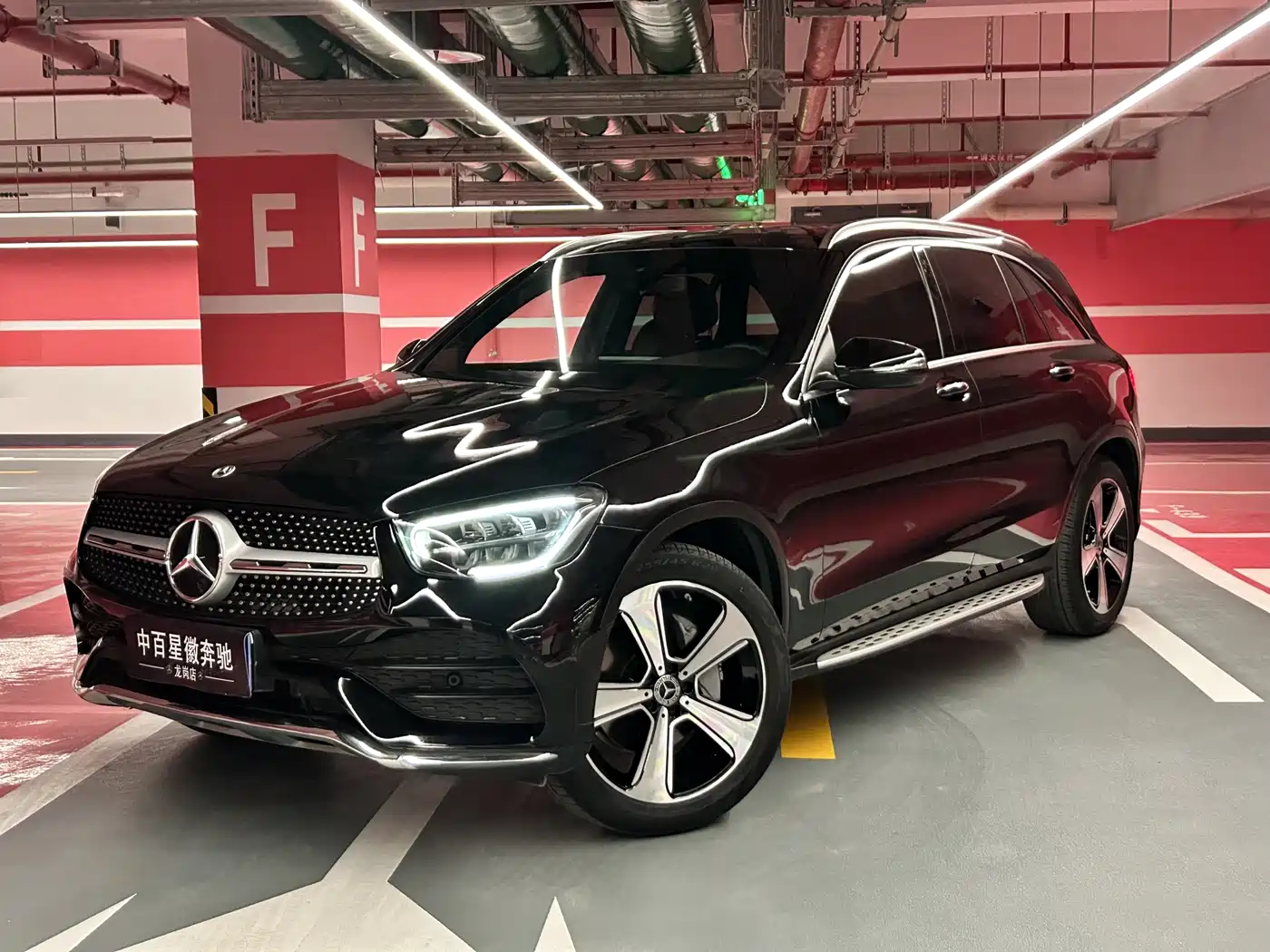MERCEDES-BENZ GLC