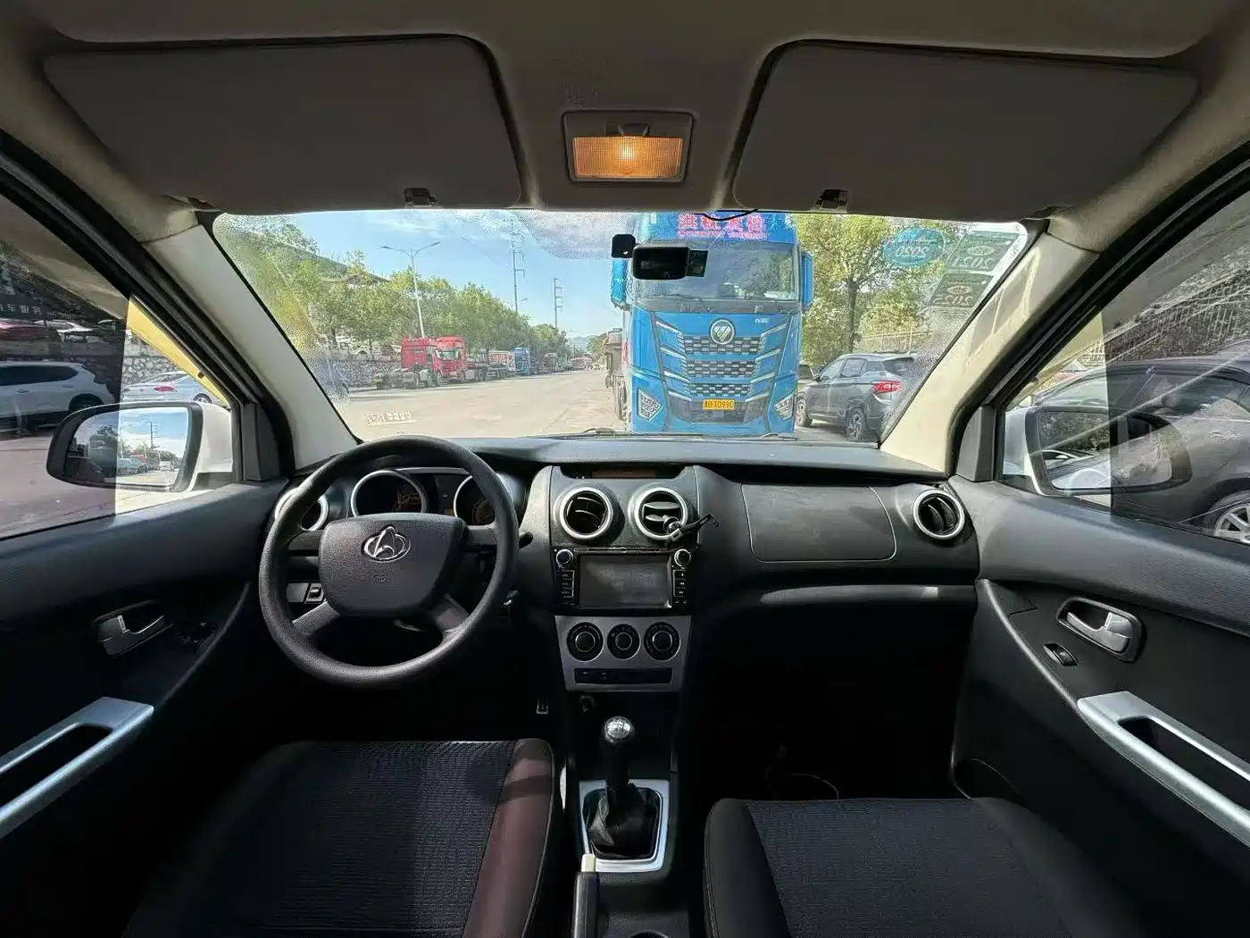 Changan Kaicheng Ono S 2017 2017 1.5L Base Model