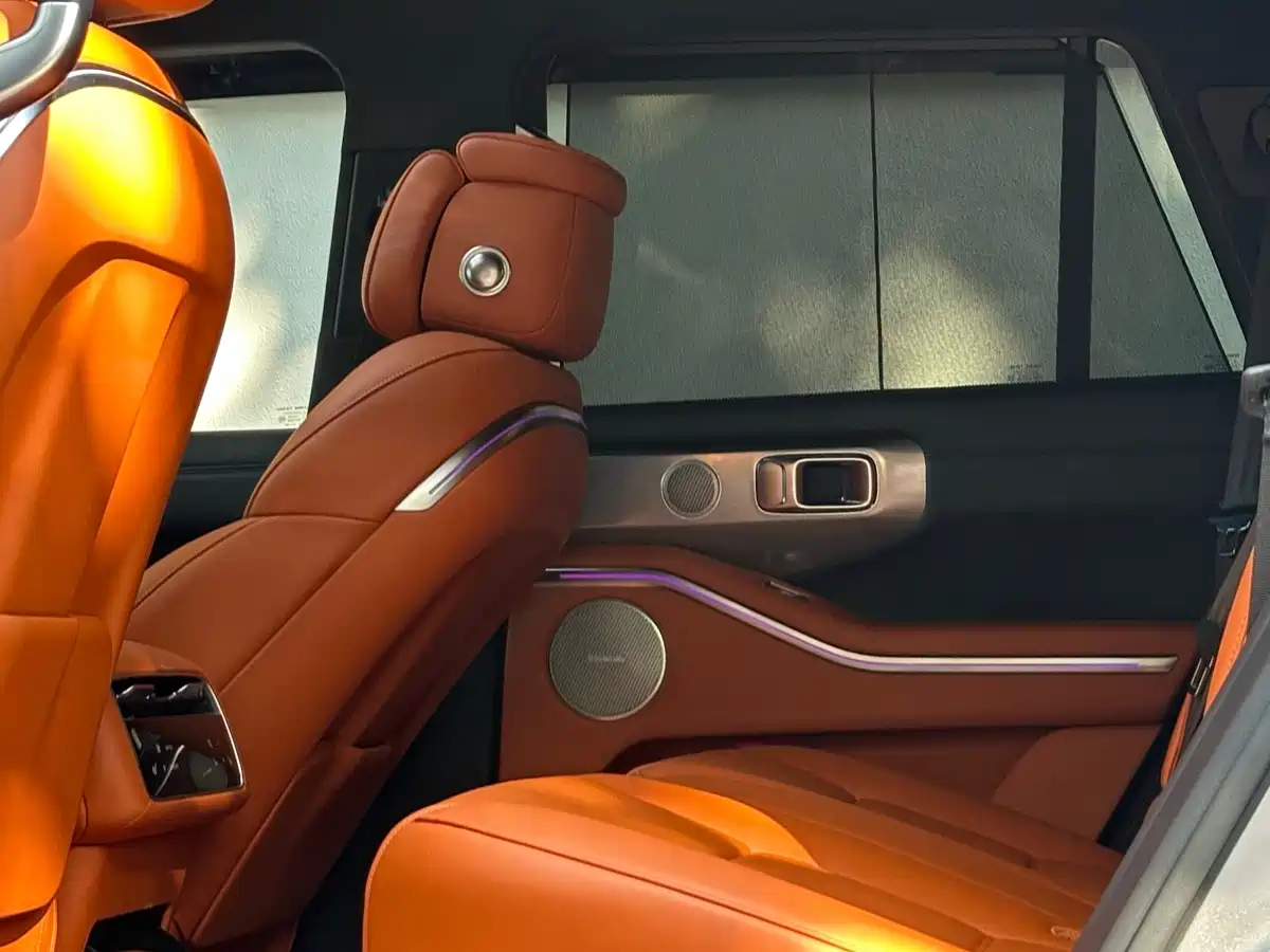 TANK TANK 700 NEW ENERGY