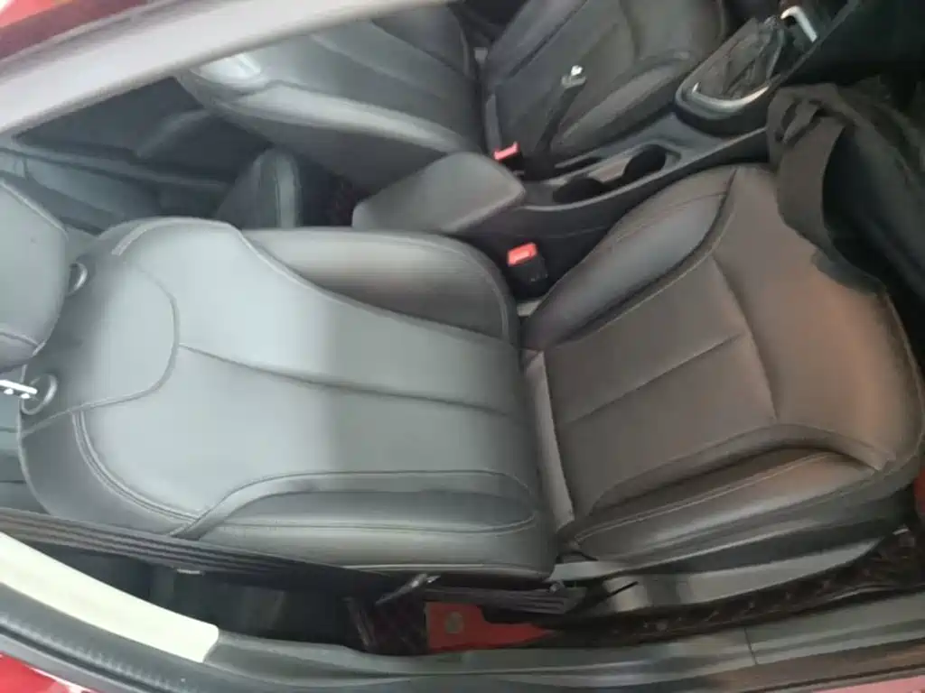 Фото 25 - Buick Excelle