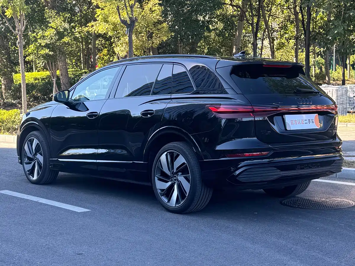 2024 Audi Q5 e-tron