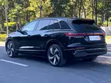 Фото 4 - Audi Q5 e-tron
