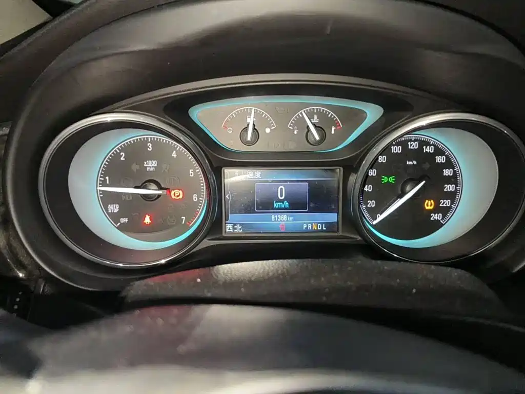 Фото 4 - Buick Envision Plus