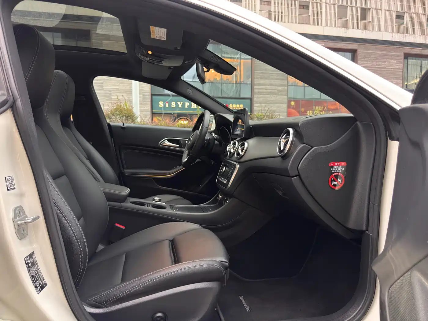 Mercedes-Benz CLA (Import) 2017 2017 Facelift CLA 200 Style